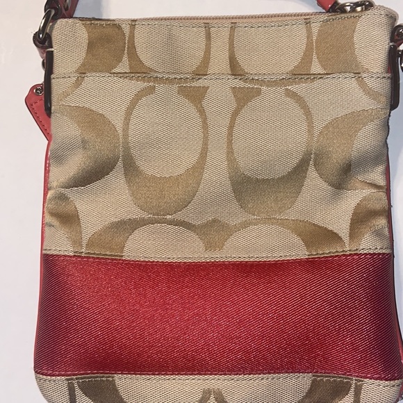 Tan and burnt orange Coach crossbody bag. - Picture 3 of 12